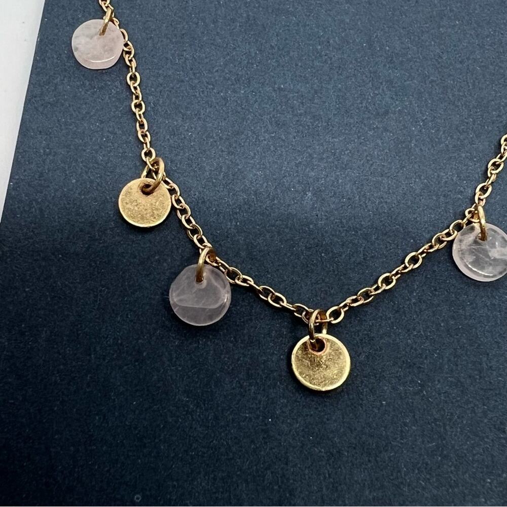 Universal Thread rose quartz gold tone necklace NWT - Picture 3 of 3